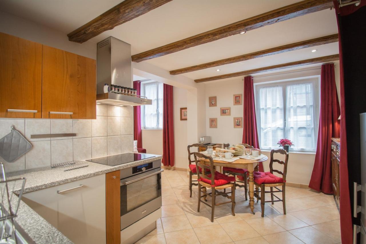 Gite **** Des Bains Estrasburgo Exterior foto